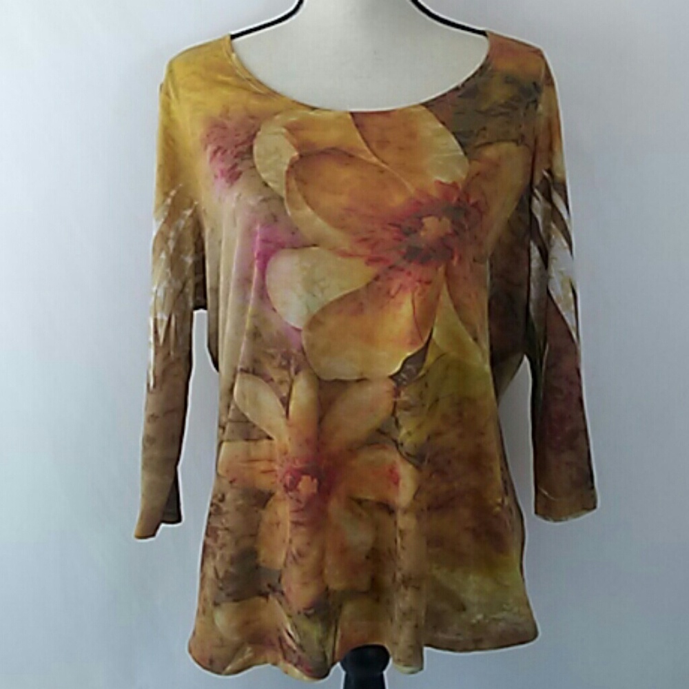 Coldwater Creek Floral Top Fall Motif